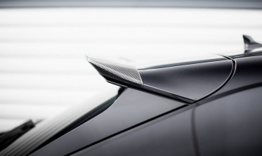 Верхний карбоновый спойлер на крышку багажника AUDI RSQ8 MK1 фото