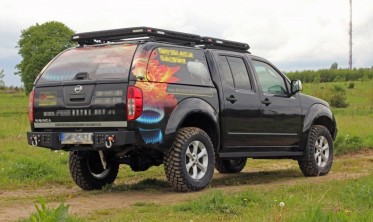Боковые силовые пороги Nissan Navara D40 2005-2014 фото