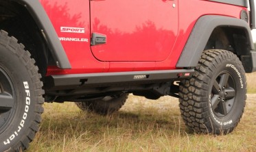 Бокові силові пороги Jeep Wrangler JK (2007-2018) короткий фото