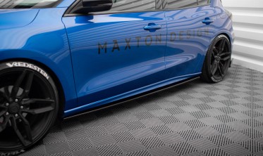 Нижние тюнинг накладки на боковые пороги Ford Focus Mk4 ST / ST-Line фото