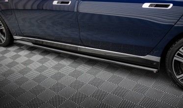 Нижние накладки (листвы) на боковые пороги BMW 7 M-Pack G70 фото