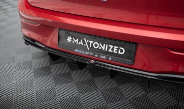 Тюнінговий дифузор на задній бампер Volkswagen Golf GTE Mk8 фото