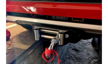 Пластина для установки (крепление) лебедки Mitsubishi L200 / Fiat Fullback (2015-...) фото