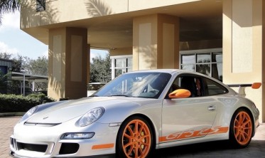 Передній бампер Porsche 911 (997) в стилі GT3 з диффузором фото