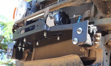 Пластина для установки (крепление) лебедки Toyota FJ Cruiser (2006-2016) фото
