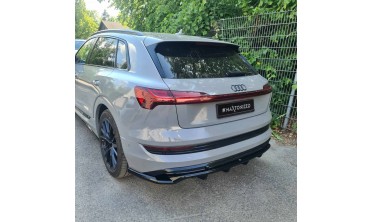 Тюнінговий дифузор (накладка) на задній бампер Audi e-Tron S-Line фото