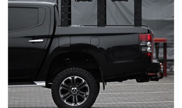 Силовой задний бампер Mitsubishi L200 2019+ фото