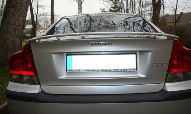 Спойлер крышки багажника Volvo S60 (2000-2010) на 2 ножках фото