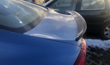 Спойлер на багажник Volvo S60 тонкий фото