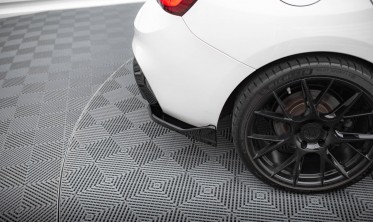 Бокові накладки на задній бампер BMW 1 M-Pack / M140i F20 рестайл фото