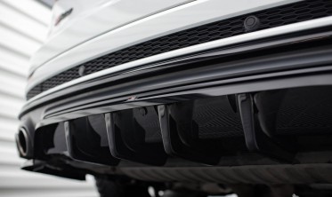 Нижний диффузор (накладка) на задний бампер Audi SQ8 Mk1 фото