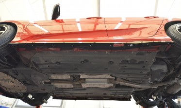 Нижние тюнинг накладки (листвы) под боковые пороги Honda Civic SI Mk10 фото