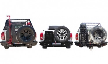 Комплект кронштейнів для аксесуарів на задній бампер Toyota Hilux (2015-...) фото