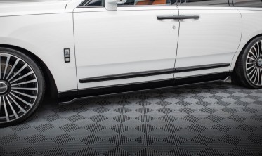 Тюнінг накладки (лістви) під бокові пороги Rolls Royce Cullinan фото