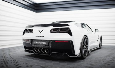 Центральний дифузор + бокові накладки заднього бампера Chevrolet Corvette C7 фото