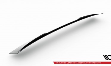 Накладка (бленда) на заднє скло Chevrolet Corvette C7 фото