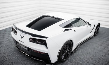 Накладка (бленда) на заднє скло Chevrolet Corvette C7 фото