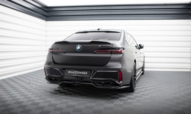 Тюнинговый диффузор на задний бампер BMW M760e G70 фото