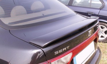 Спойлер кришки багажника Seat Toledo 2 фото