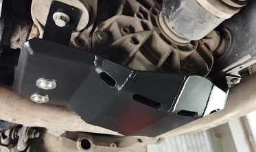 Захист головки заднього моста Land Rover Defender l663 фото