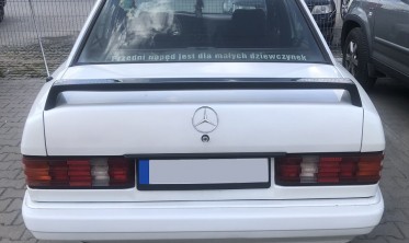 Спойлер кришки багажника Mercedes 190 W201 фото