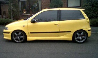 Тюнинговые накладки на пороги Fiat Punto 1 широкие фото
