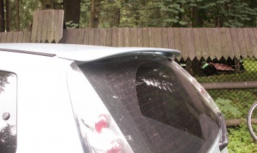 Спойлер крышки багажника Fiat Punto II версия 3 двери фото