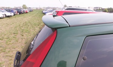 Спойлер крышки багажника Fiat Punto II версия 3 двери фото