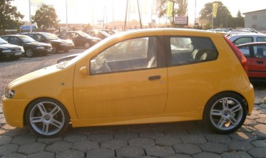 Тюнінгові накладки на пороги Fiat Punto II фото
