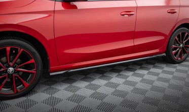 Нижние тюнинг накладки (листвы) под боковые пороги Skoda Fabia Mk4 фото