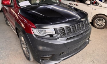 комплект обвеса для Jeep Grand Cherokee WK2 в стилі Trackhawk SRT фото