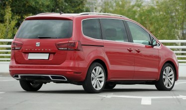 Дифузор заднього бампера Volkswagen Sharan 7N, Seat Alhambra 7N 2010-2022  фото