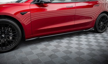 Бокові тюнінг дифузори (лістви) під пороги Tesla Model 3 Project Highland рестайл вер. 1 фото