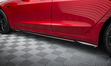 Тюнинг накладки (листвы) под боковые пороги Tesla Model 3 Project Highland рестайл вер. 2 фото