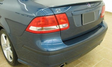 Спойлер крышки багажника Saab 9-3 Sedan в стиле Aero фото
