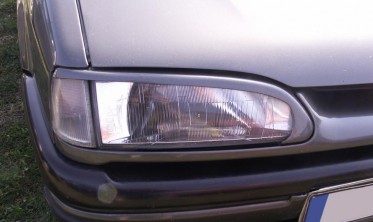 Накладки на передні фари Renault 19 рестайл фото