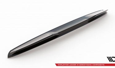 Тюнинговый 3D спойлер на крышку багажника Porsche Taycan Cross Turismo 4S фото