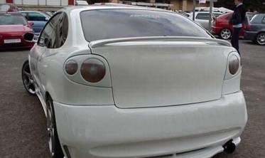 Спойлер кришки багажника Renault Megane 1 Coupe низький фото