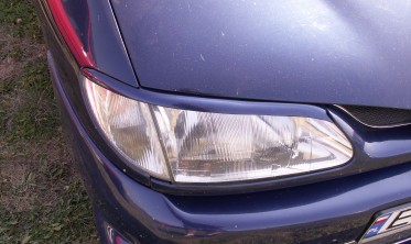 Накладки на передние фары Renault Megane 1 дорестайл фото