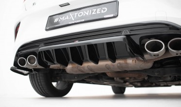 Центральная накладка (диффузор) на задний бампер Volkswagen T-Roc R Mk1 фото