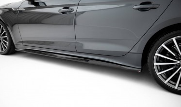Нижние тюнинг диффузоры (листвы) на боковые пороги Audi A5 F5 Sportback рестайл фото