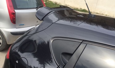 Спойлер крышки багажника Seat Leon II рестайлинг фото