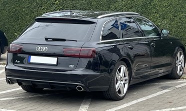 Диффузор заднего бампера Audi A6 C7 Sedan / Avant c ребрами стиле RS фото