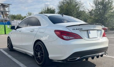 Тюнинговые накладки (листвы) на боковые пороги Mercedes CLA C117 рестайл фото