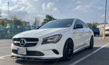 Тюнинговые накладки (листвы) на боковые пороги Mercedes CLA C117 рестайл фото