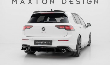 Центральна накладка Street Pro на задній бампер VW Golf 8 GTI вар. 4 фото