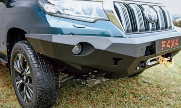 Силовой передний бампер Toyota Land Cruiser Prado J150 (2017-2023) фото