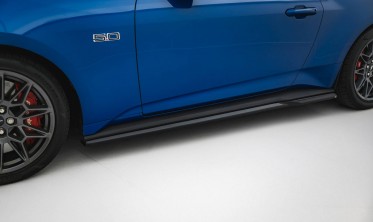 Тюнинг накладки (листвы) на боковые пороги Ford Mustang GT Mk7 нижние фото