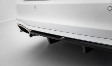 Центральный диффузор (накладка) на задний бампер Ford Focus Vignale Mk4 Estate фото