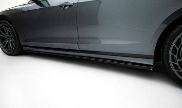 Боковые листвы (накладки) под пороги Audi S8 / A8 S-Line D5 фото